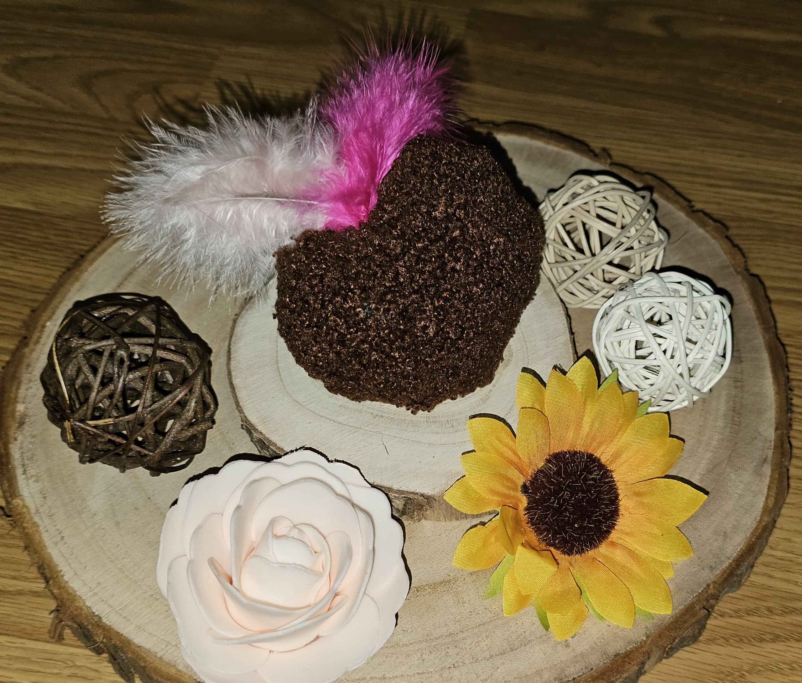 Coussin Jeux Bouclettes et Feutre